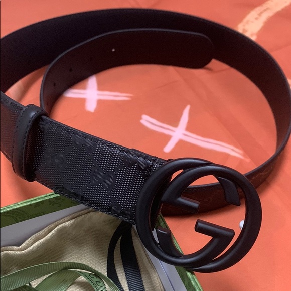 Gucci Black Leather Belt - Picture 1 of 4
